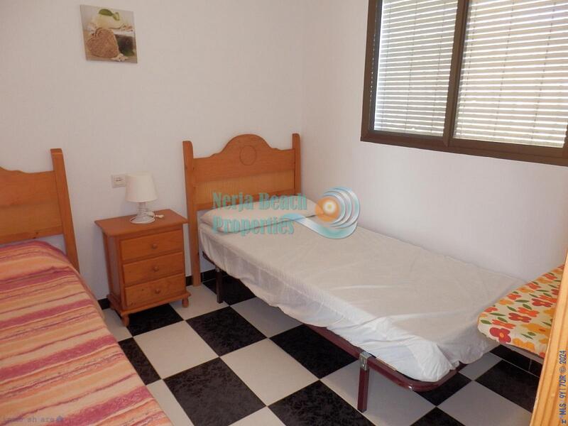 4 Cuarto Villa en venta