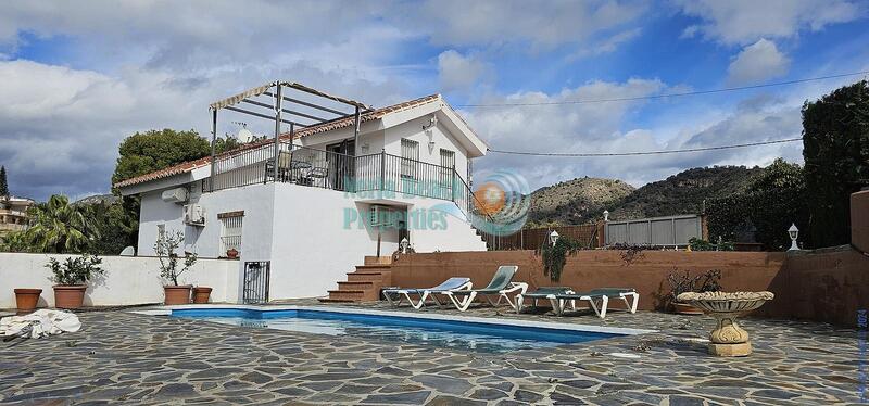 Townhouse for sale in Nerja, Málaga