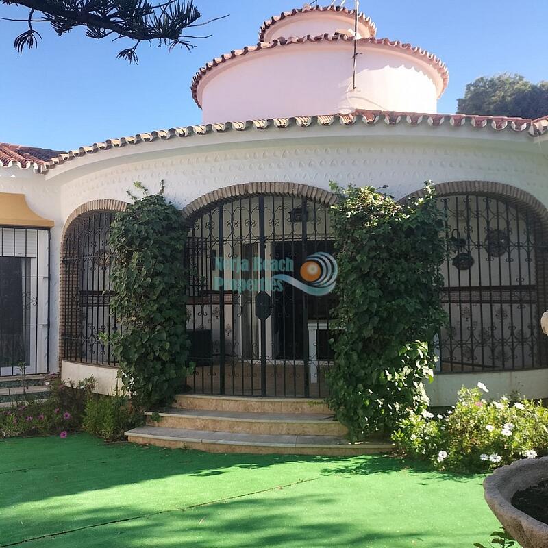 Villa till salu i Torrox, Málaga