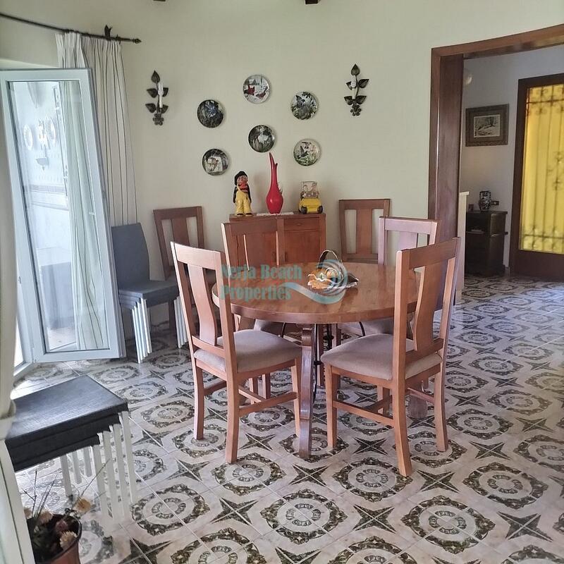 4 Cuarto Villa en venta