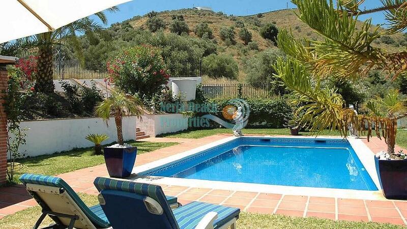 Villa à vendre dans Frigiliana, Málaga