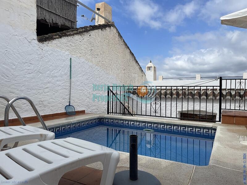 Townhouse for sale in Maro, Málaga