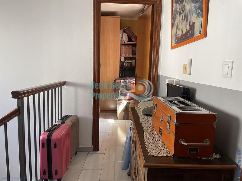 4 Cuarto Adosado en venta