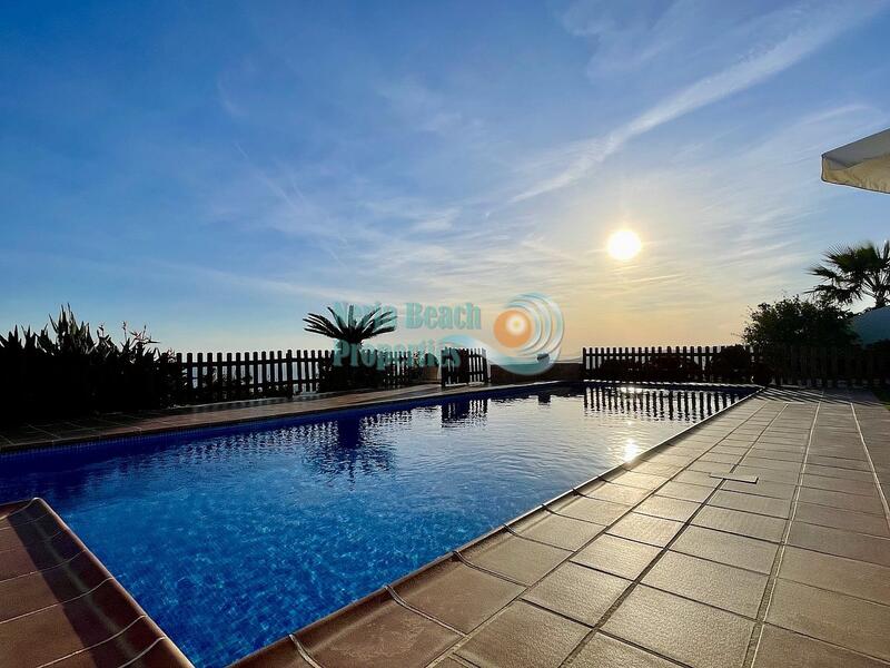 Villa for sale in Algarrobo, Málaga