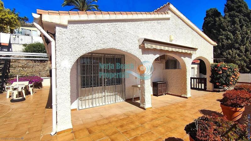 2 bedroom Townhouse for sale