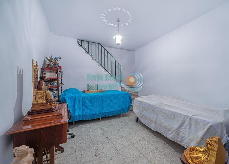 4 Schlafzimmer Stadthaus zu verkaufen