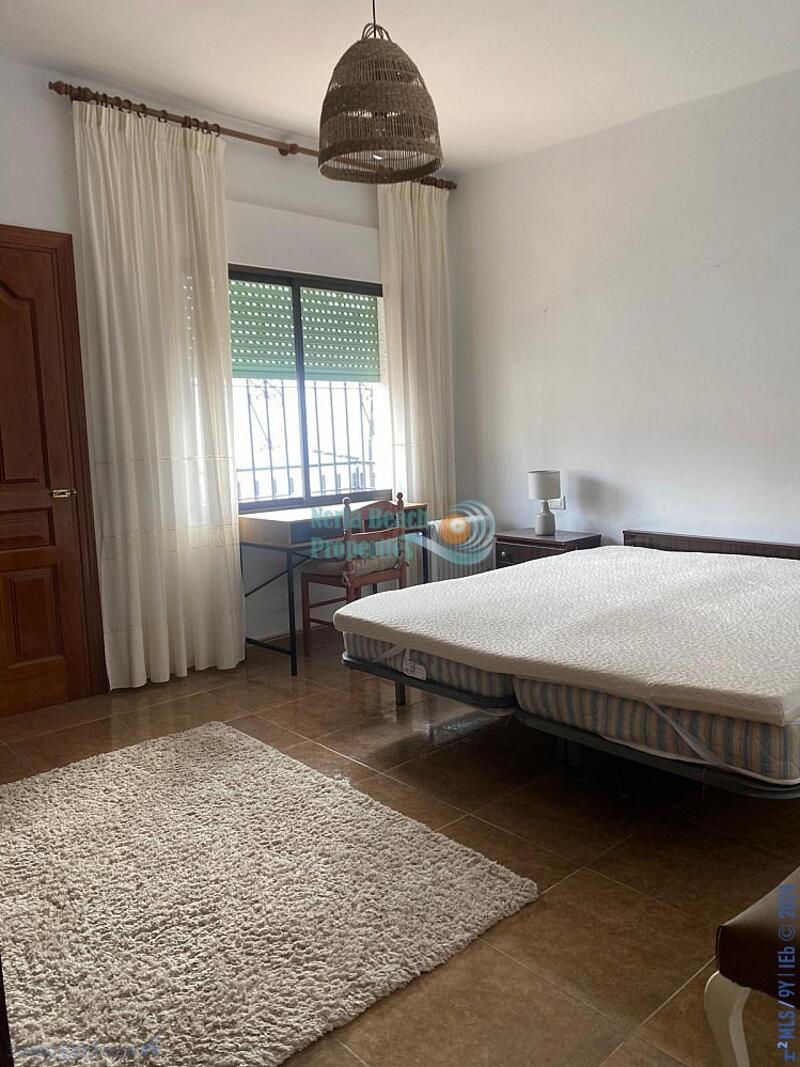 3 Schlafzimmer Stadthaus zu verkaufen