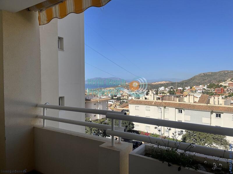 Apartamento en venta en Rincon de la Victoria, Málaga