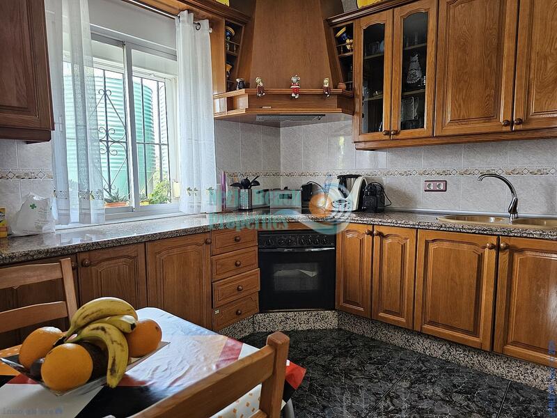 3 Schlafzimmer Stadthaus zu verkaufen
