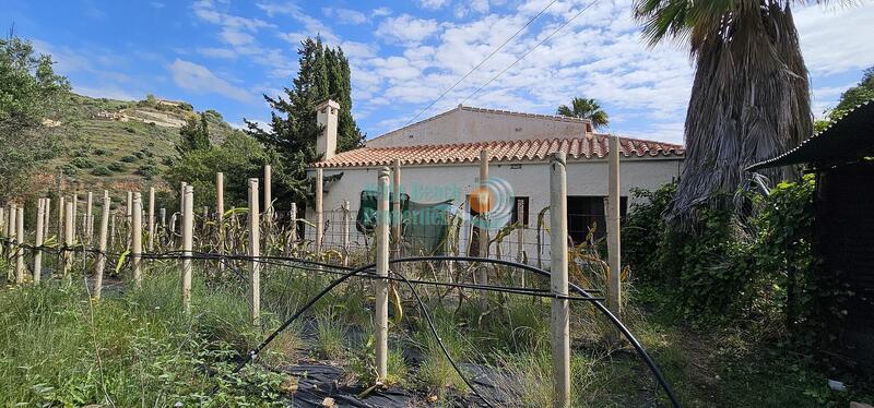 5 bedroom Villa for sale