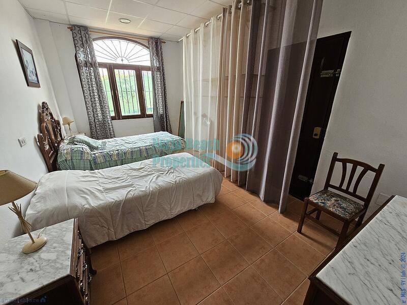 4 Schlafzimmer Villa zu verkaufen