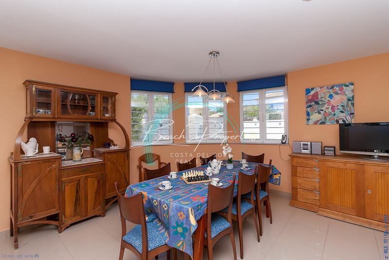 4 bedroom Villa for sale