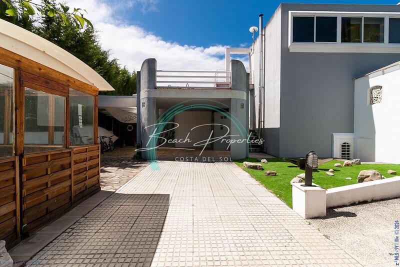 4 bedroom Villa for sale