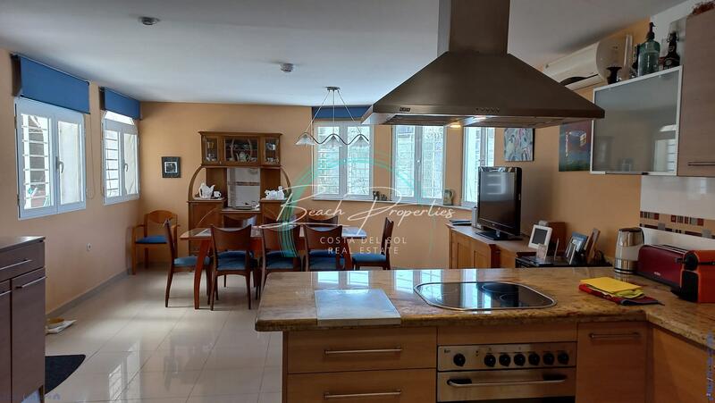 4 bedroom Villa for sale