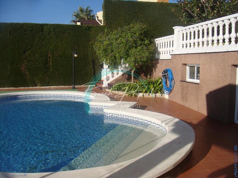 11 bedroom Villa for sale
