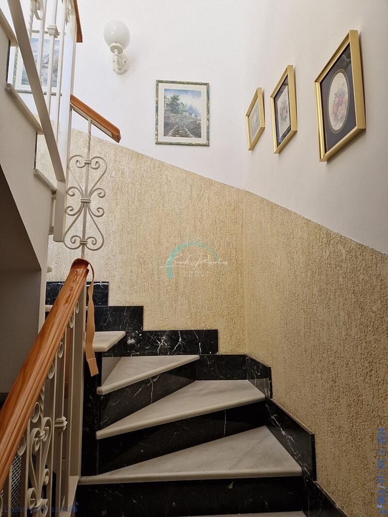 6 soveværelse Duplex til salg