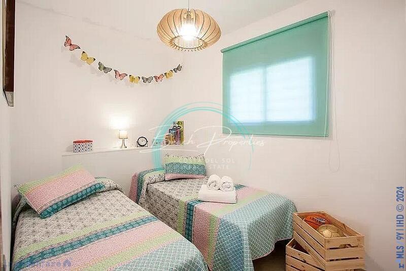 2 bedroom Apartment for sale