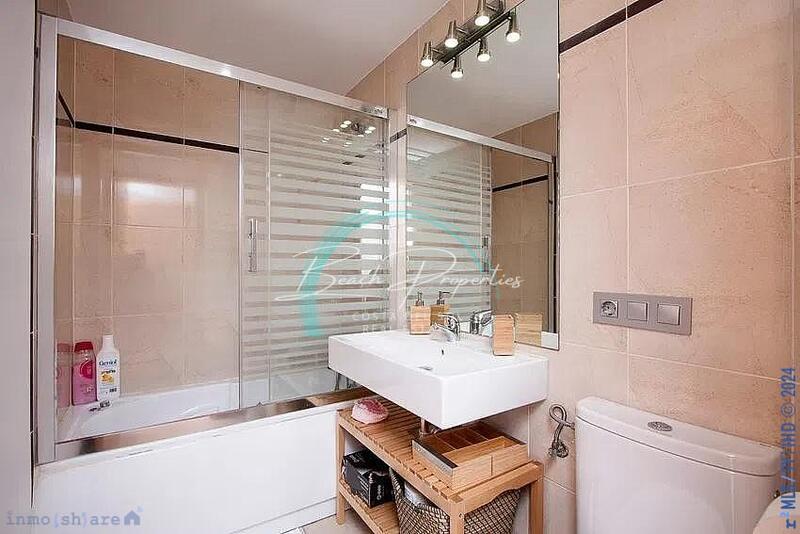 2 bedroom Apartment for sale