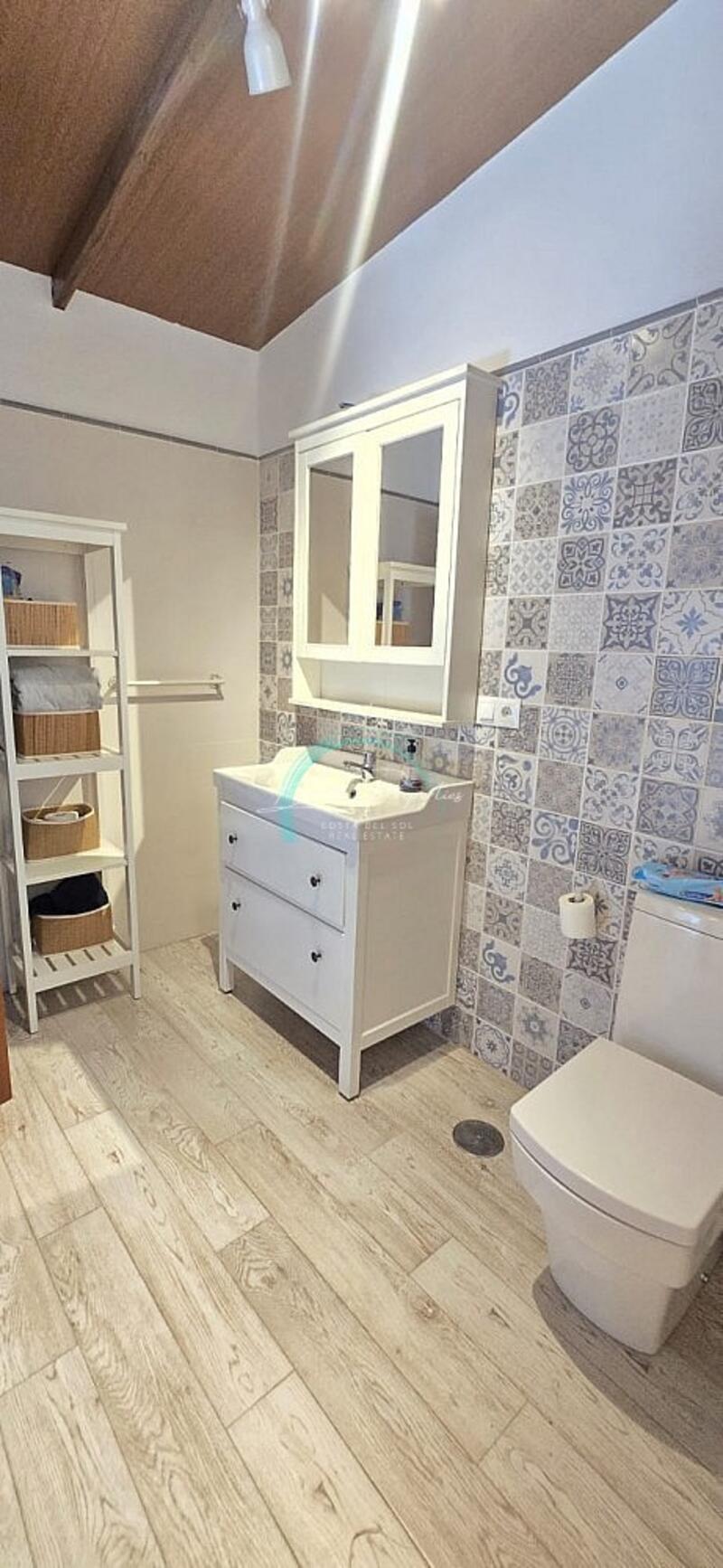 1 slaapkamer Gezinswoning voor lange termijn huur