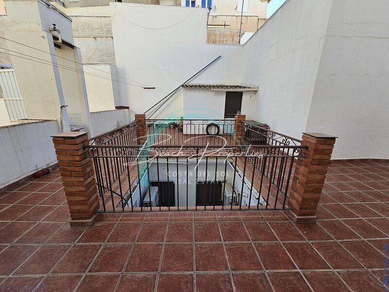 4 bedroom Duplex for sale