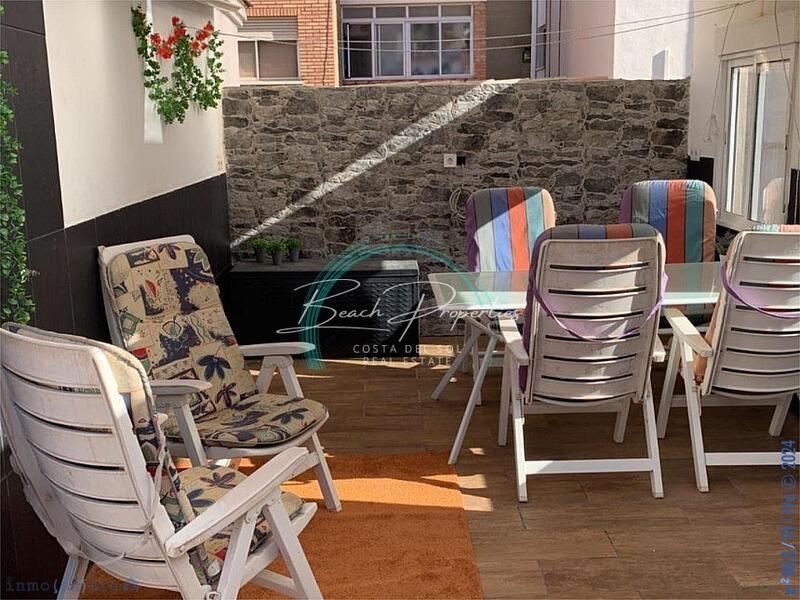 6 Schlafzimmer Stadthaus zu verkaufen