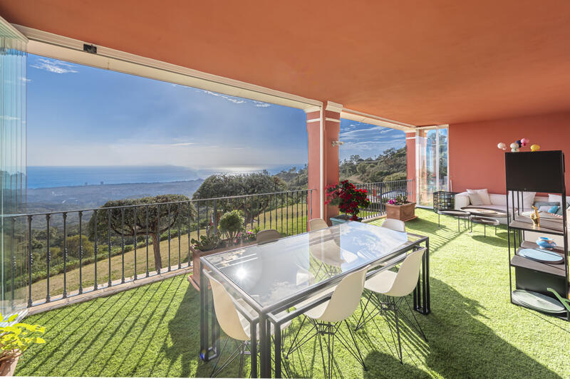 Apartment for sale in Marbella, Málaga