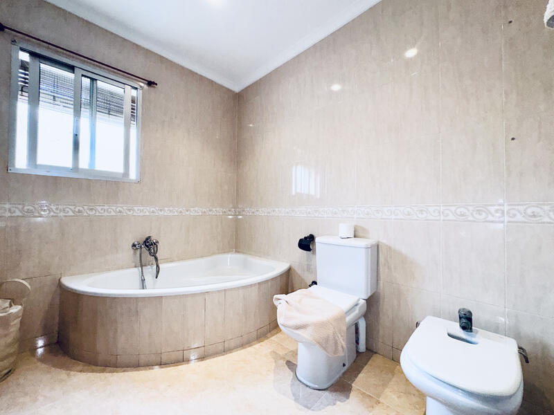 3 Schlafzimmer Appartement zu verkaufen