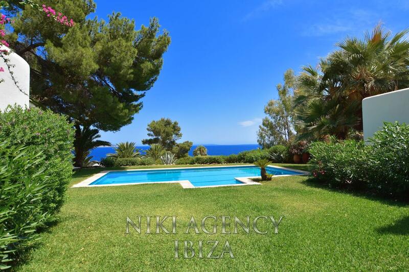 Villa til salg i Sant Josep de Sa Talaia (Es Cubells), Ibiza