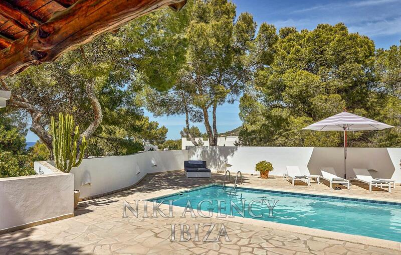 Landhaus zu verkaufen in Cala Portinax, Ibiza