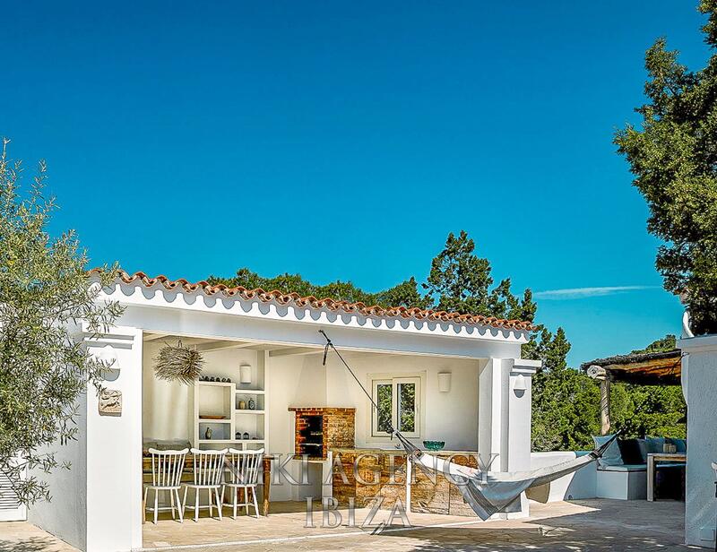 8 soveværelse Villa til salg