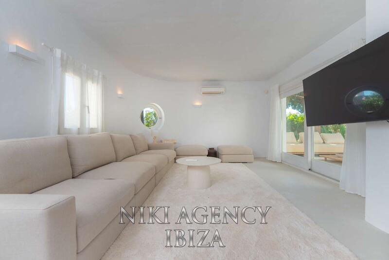 6 bedroom Villa for sale 6 bedroom Villa for sale