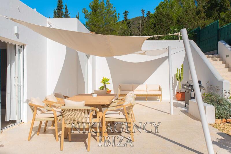 6 bedroom Villa for sale 6 bedroom Villa for sale