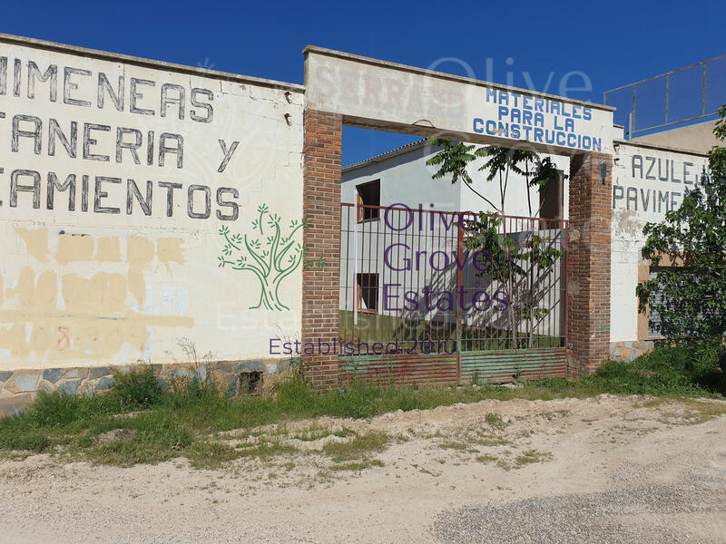 Local Commercial à vendre