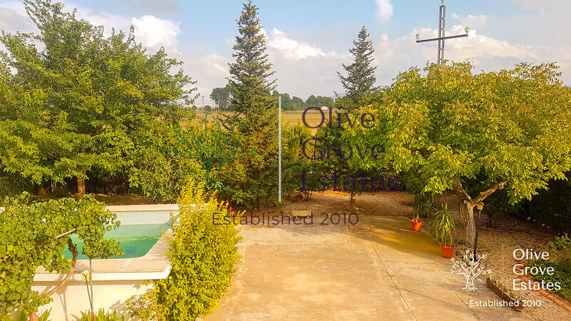 4 bedroom Country House for sale