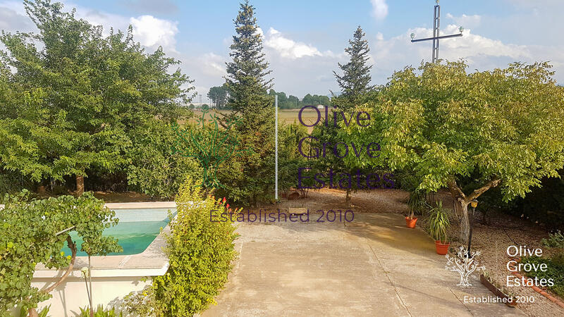 4 bedroom Country House for sale