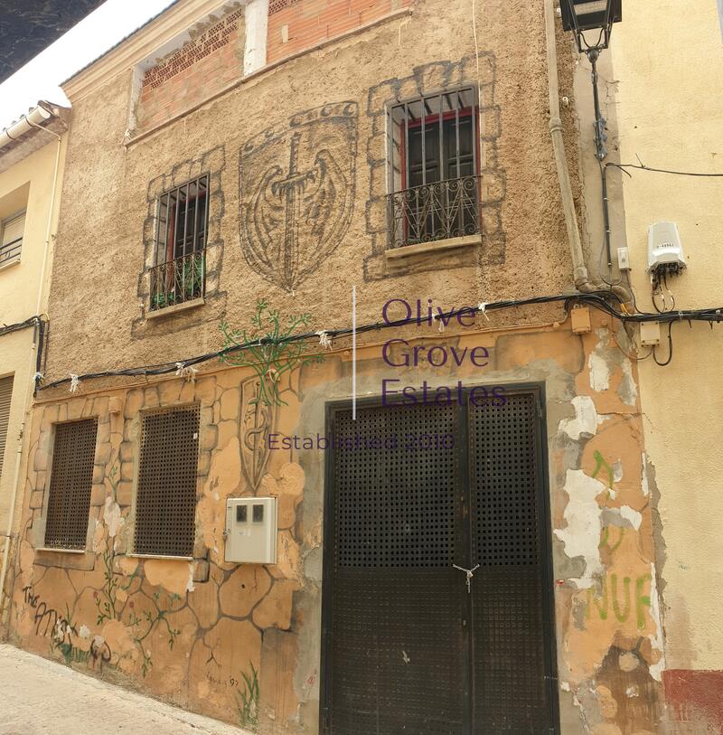 Commercial Property for sale in Caudete, Albacete