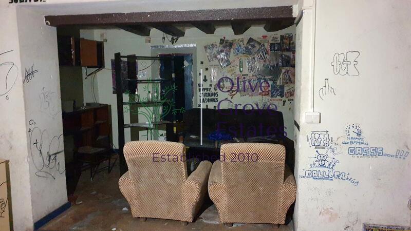 2 Cuarto Local Comercial en venta