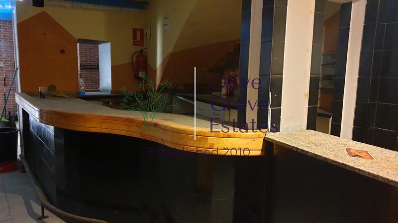 2 Cuarto Local Comercial en venta