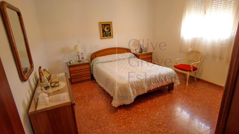 4 Cuarto Villa en venta