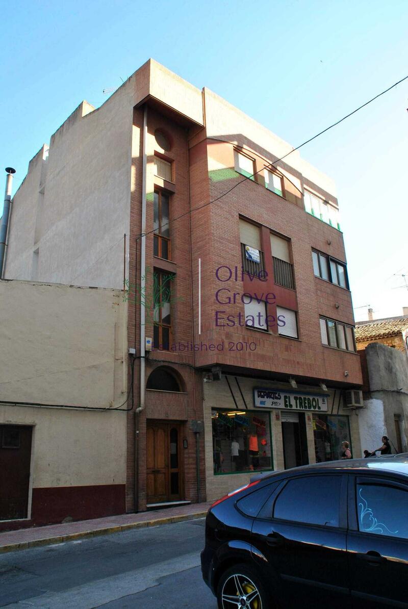 Apartamento en venta en Caudete, Albacete