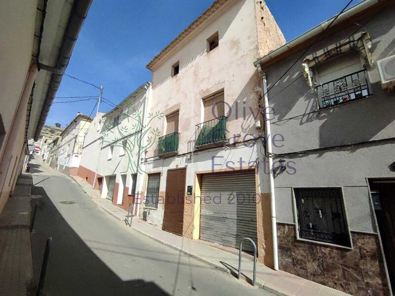 Townhouse for sale