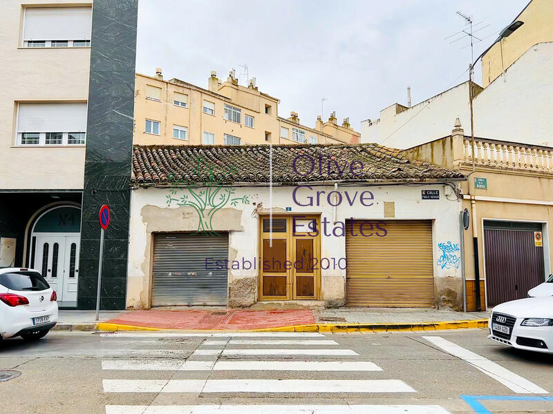 Maison de Ville à vendre dans Almansa, Albacete