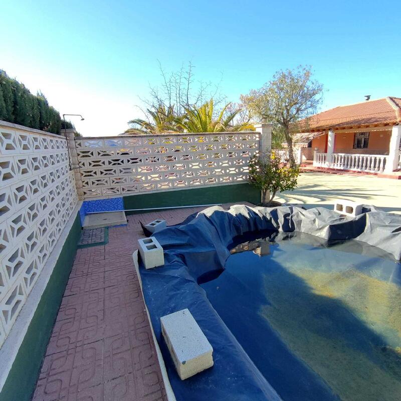 Villa for sale