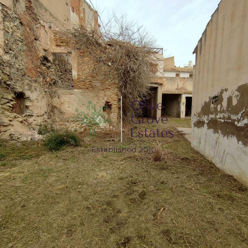 Land for sale in Sax, Alicante