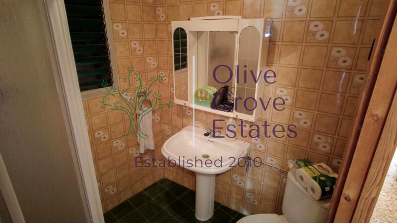 4 bedroom Townhouse for sale