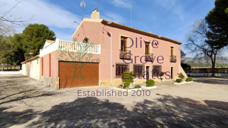 Country House for sale in Sax, Alicante