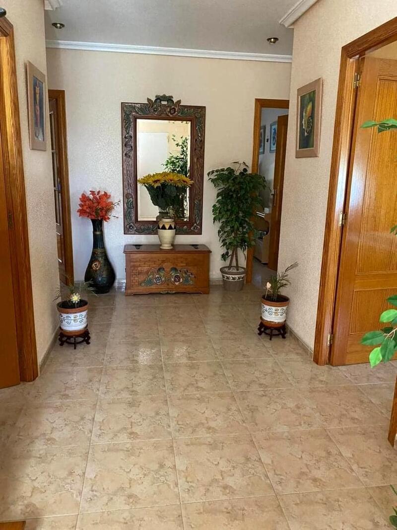 4 slaapkamer Villa Te koop