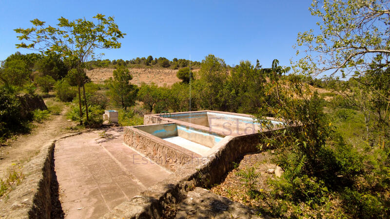 4 bedroom Villa for sale