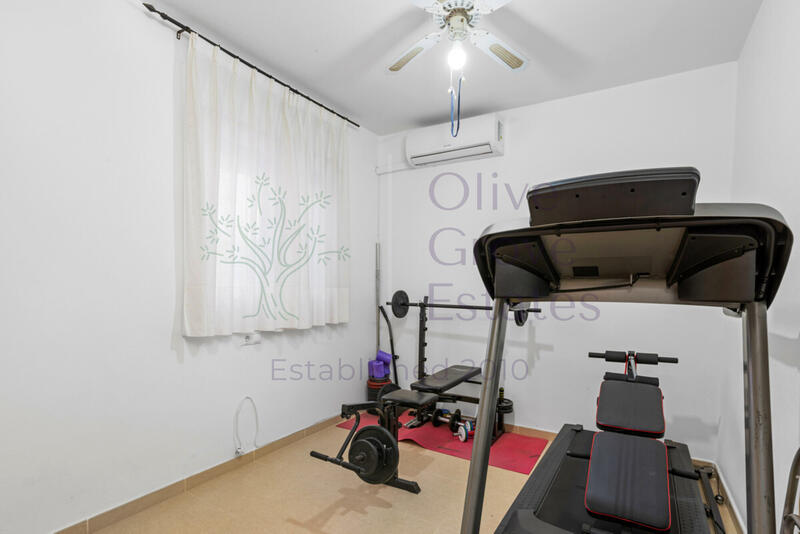 4 Schlafzimmer Villa zu verkaufen