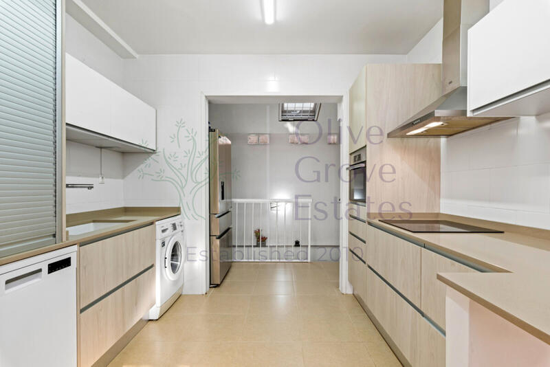 4 Schlafzimmer Villa zu verkaufen